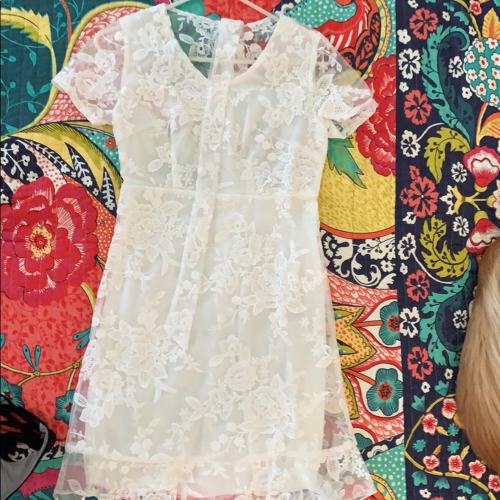 Sherobikini white dress never worn!!!